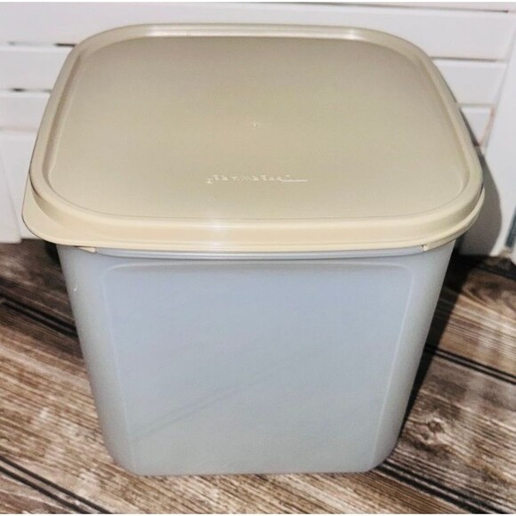 Tupperware Modular Mates Square #3 Container Seal Lid - 17 Cup - Picture 1 of 2